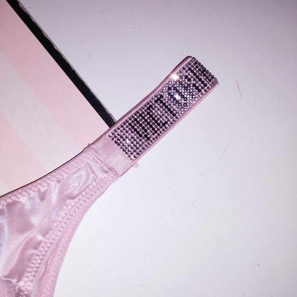 Victoria Secret Panty Brazilian Shine Strap Black - Picture 3 of 5